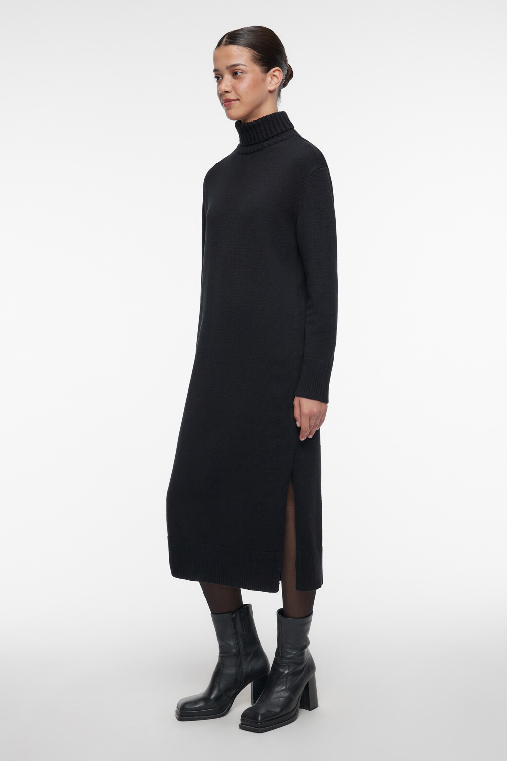 Платье-свитер KnitMidiDress вязаное с разрезом - цвет черный - 4