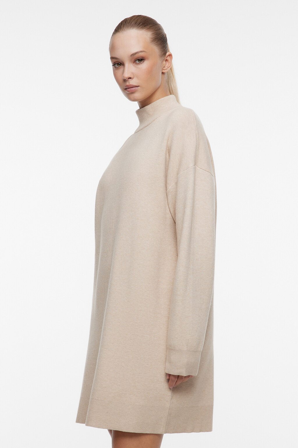 Платье-свитер KnitMiniDress вискозное - цвет бежевый - 3