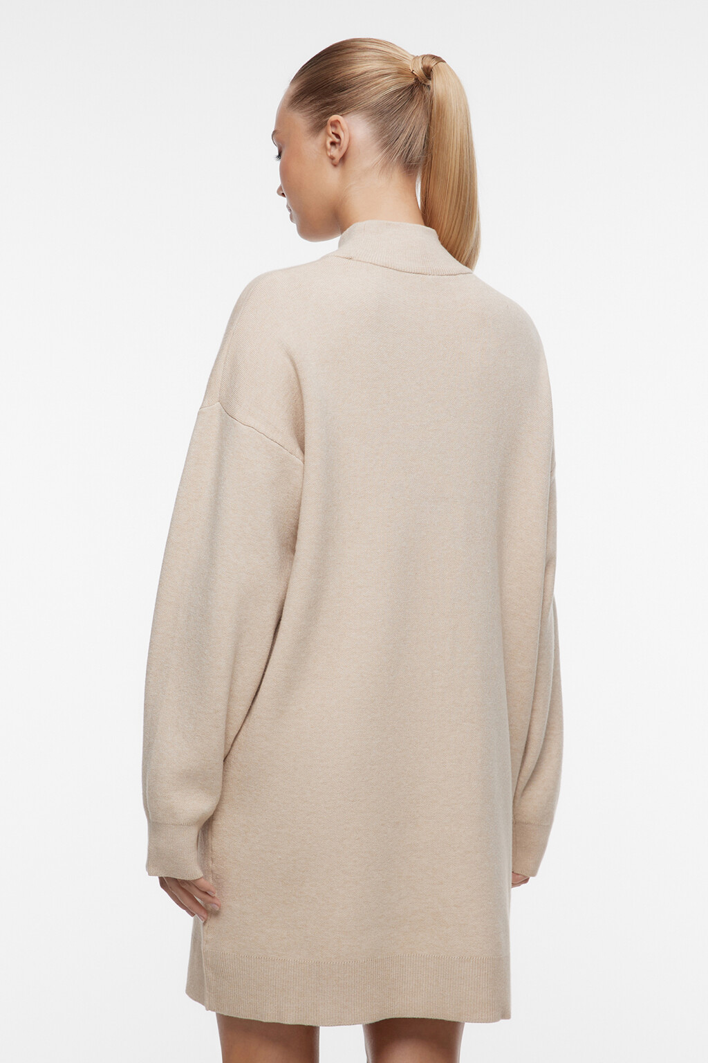 Платье-свитер KnitMiniDress вискозное - цвет бежевый - 4