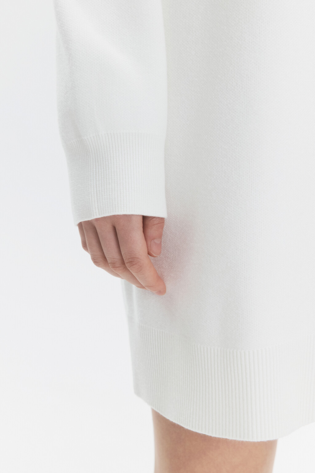 Платье-свитер мини вискозное с воротником - цвет молочный - 7