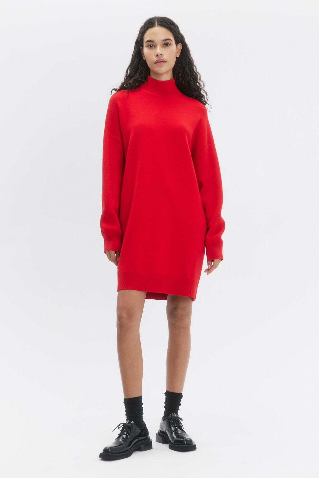 Платье-свитер мини вискозное с воротником - цвет красный - 1