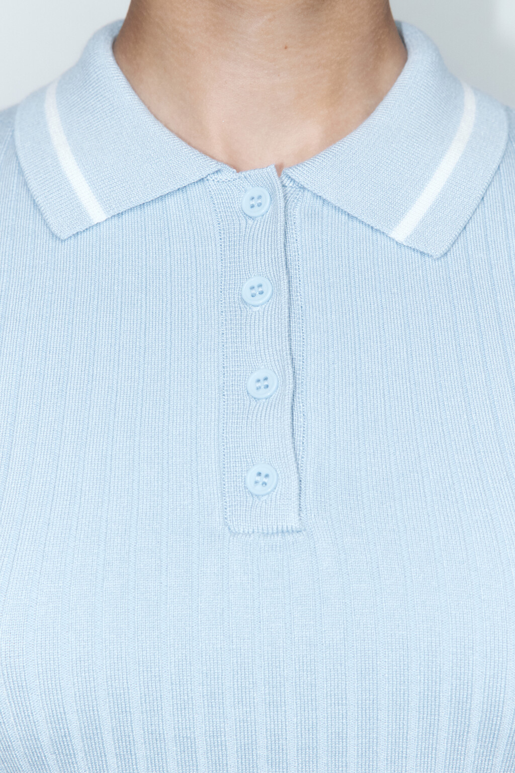 Футболка-поло вискозная в рубчик - цвет голубой - 6