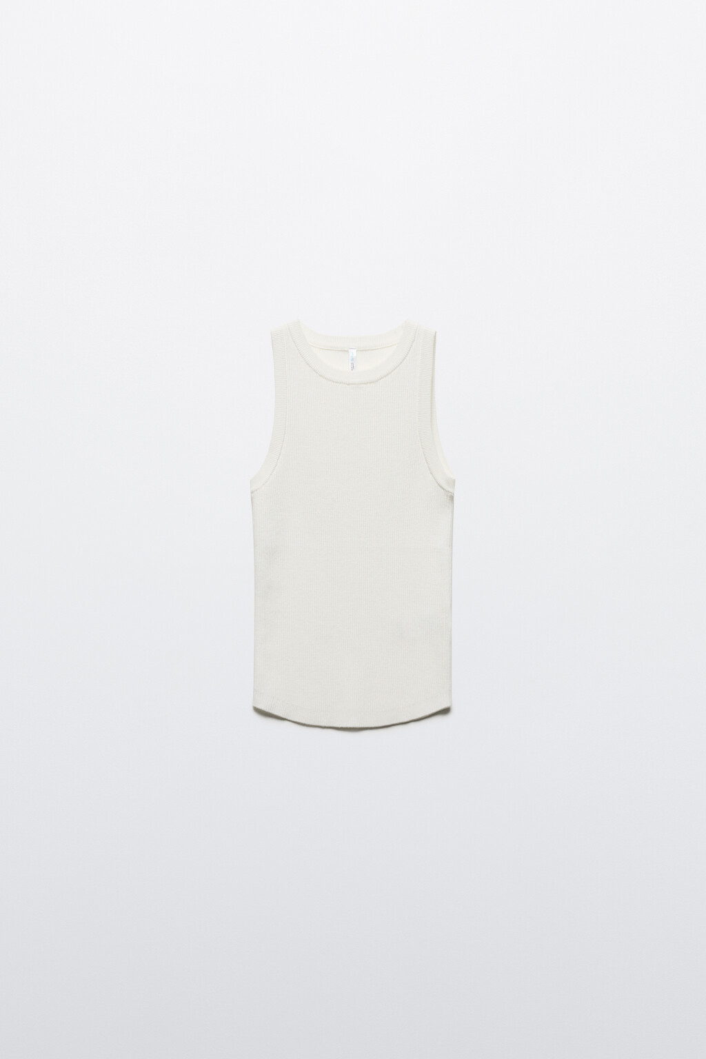 Майка вискозная на широких бретелях - цвет молочный - 7