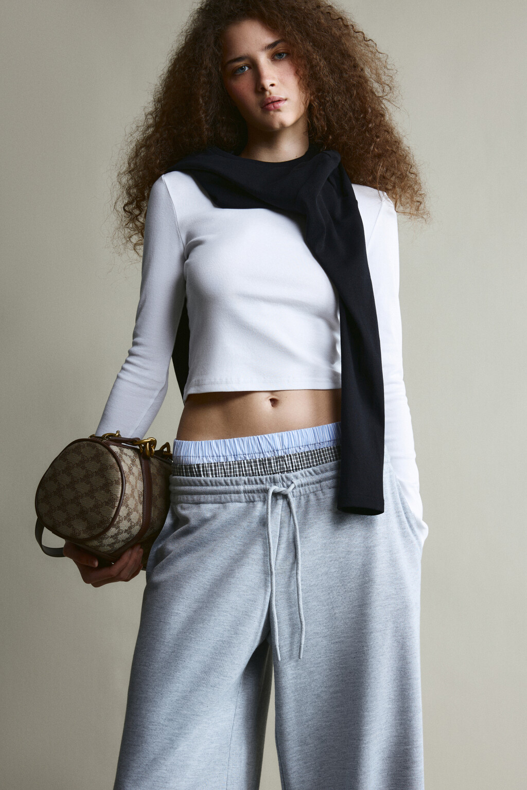 Лонгслив укороченный базовый из хлопка - цвет белый - 1