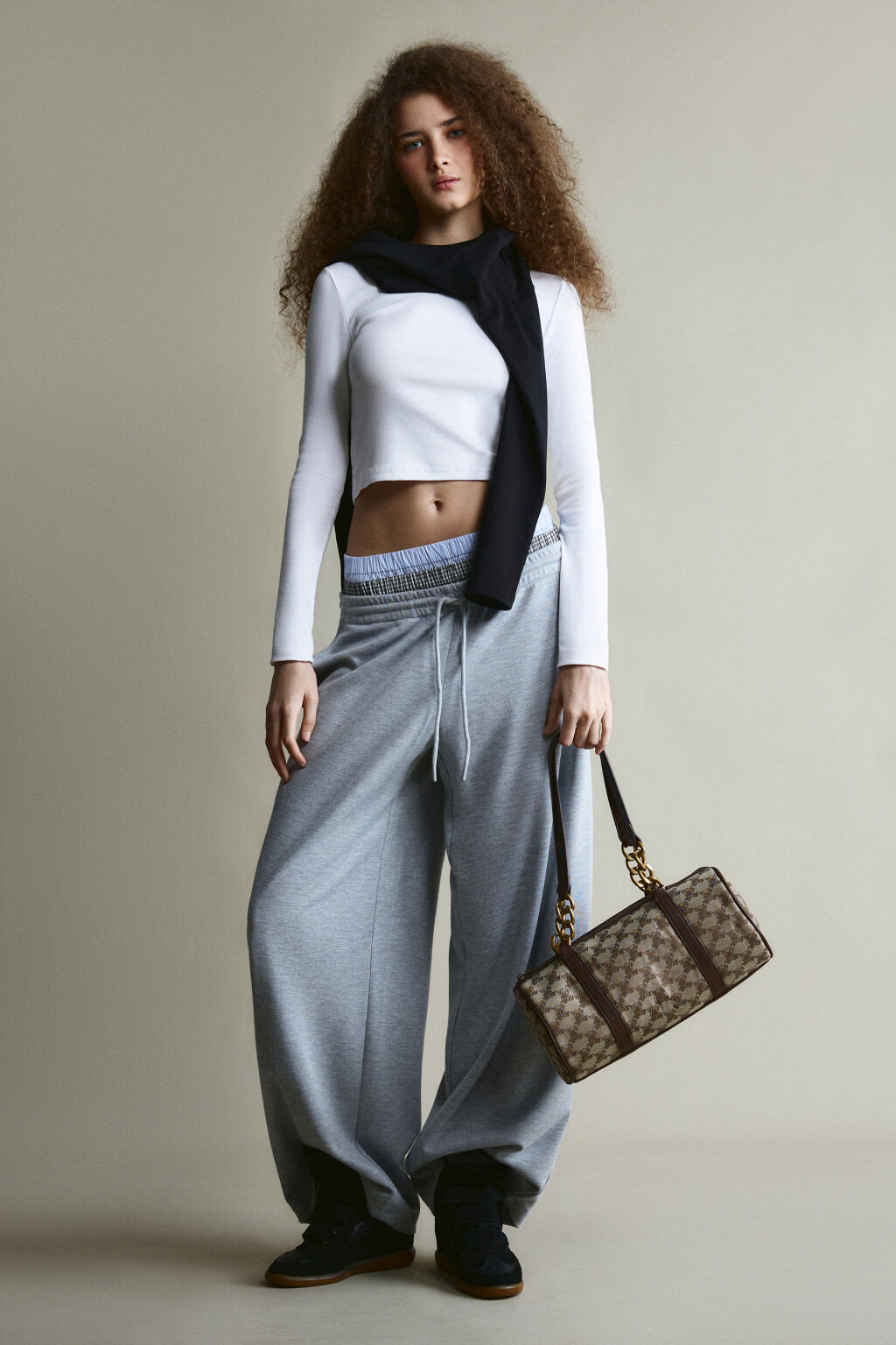 Лонгслив укороченный базовый из хлопка - цвет белый - 4