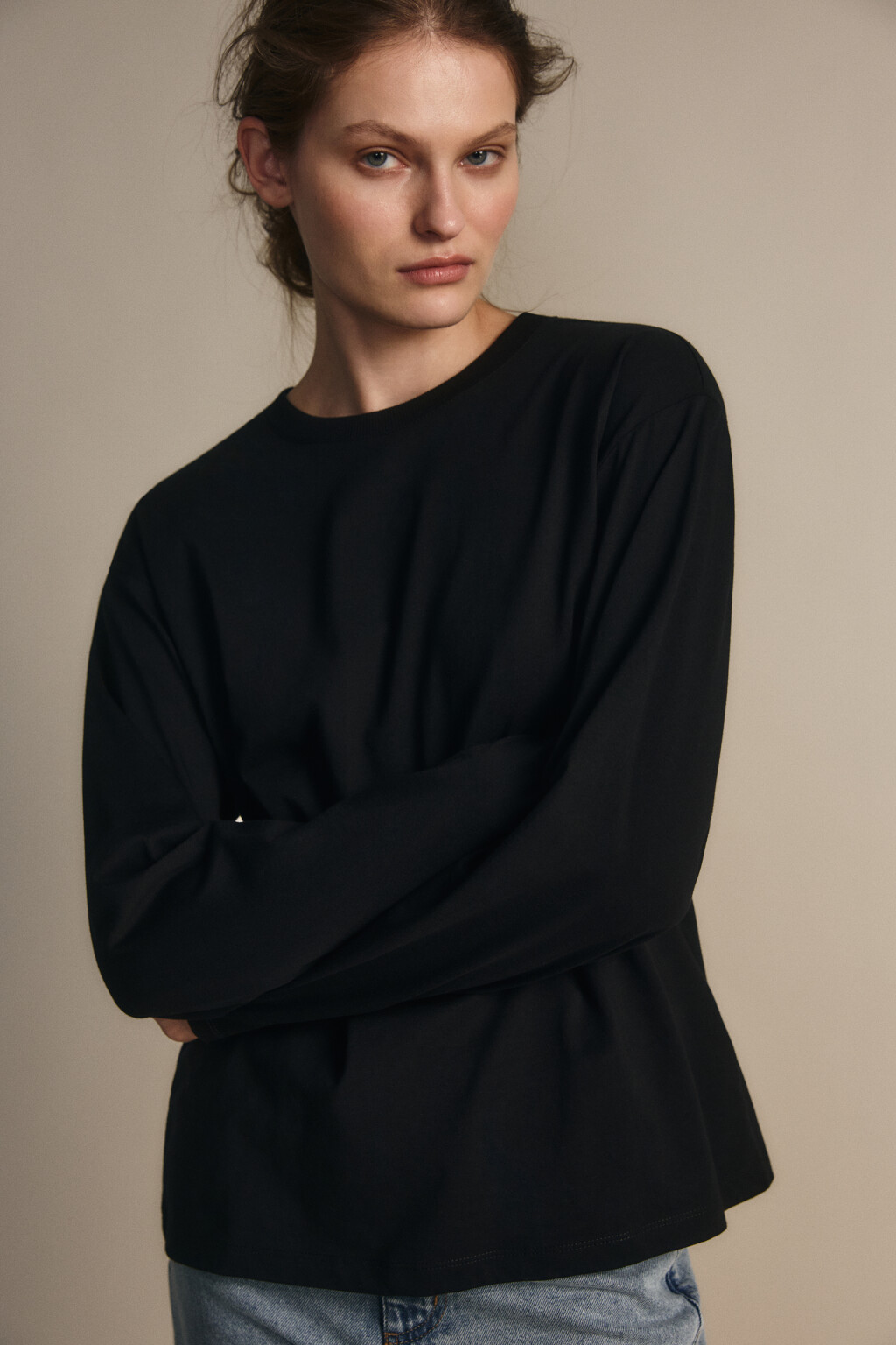 Лонгслив из хлопкового трикотажа - цвет черный - 1