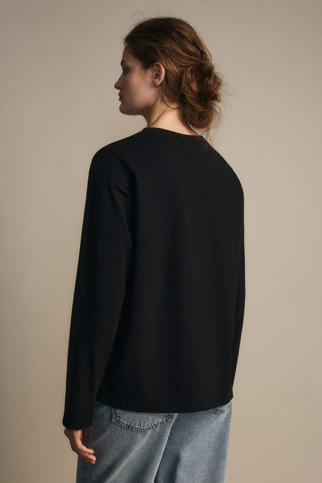 Лонгслив из хлопкового трикотажа - цвет черный - 3