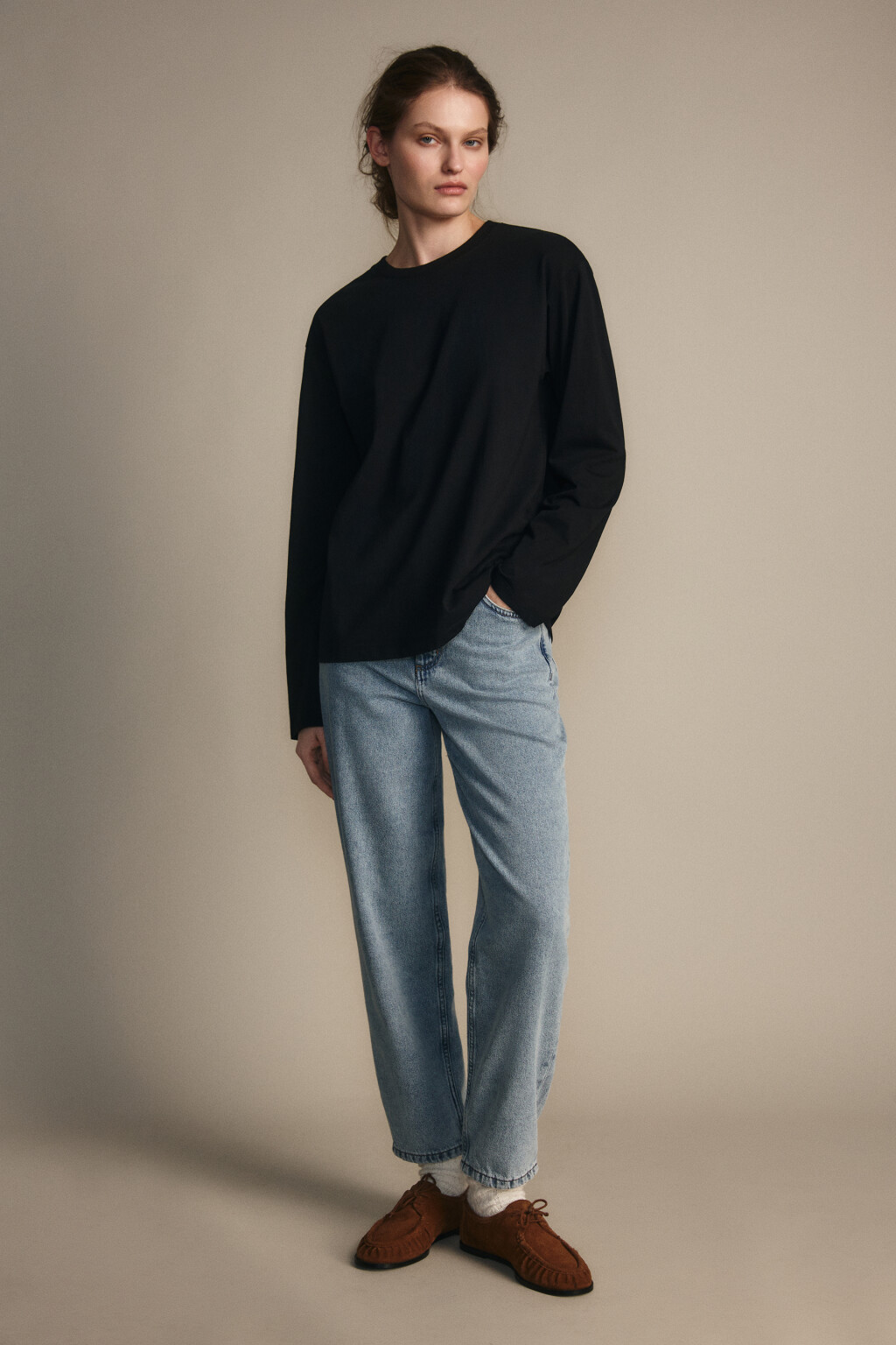 Лонгслив из хлопкового трикотажа - цвет черный - 4