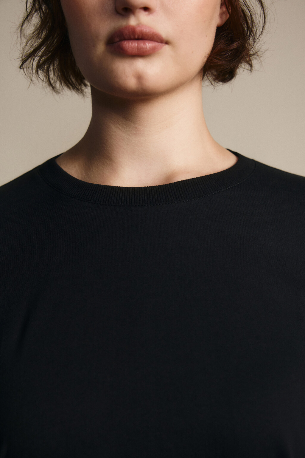 Лонгслив из хлопкового трикотажа - цвет черный - 5