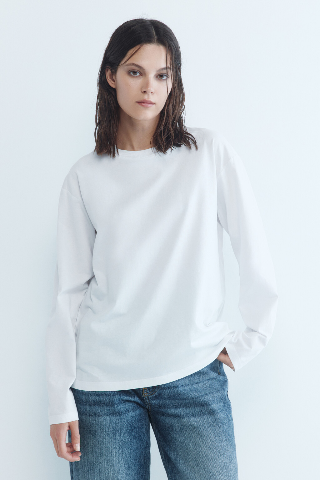 Лонгслив хлопковый в базовых цветах - цвет белый - 2