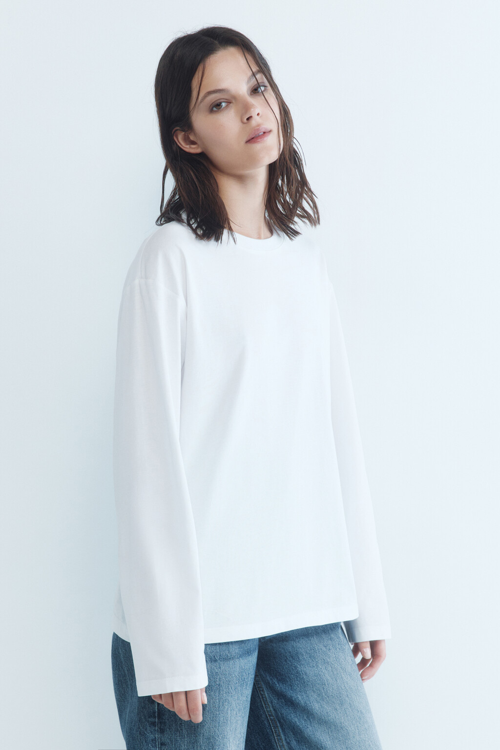 Лонгслив хлопковый в базовых цветах - цвет белый - 3