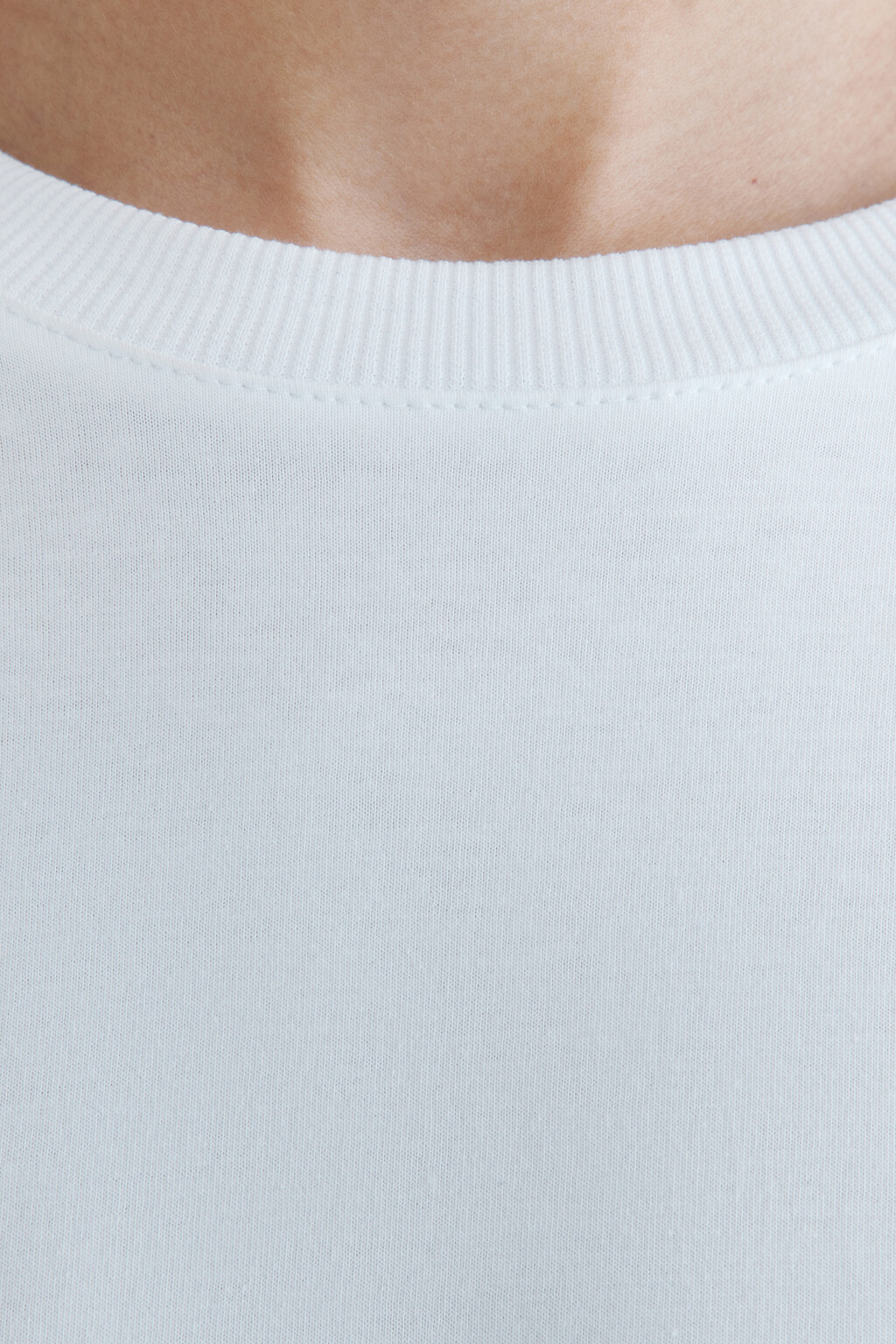 Лонгслив хлопковый в базовых цветах - цвет белый - 7