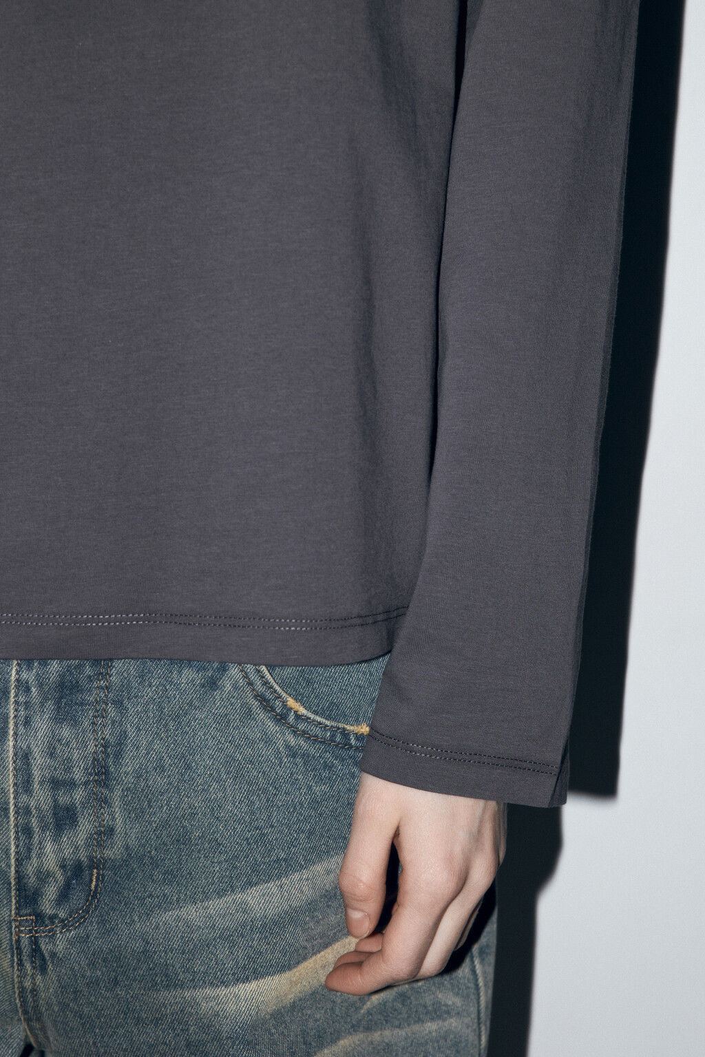 Лонгслив базовый из хлопкового трикотажа - цвет серый - 8