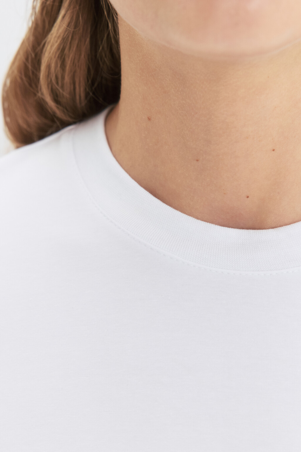 Лонгслив базовый из хлопкового трикотажа - цвет белый - 6