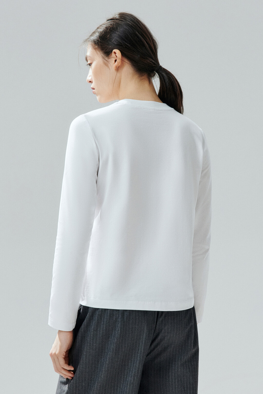 Лонгслив базовый из хлопкового трикотажа - цвет белый - 3
