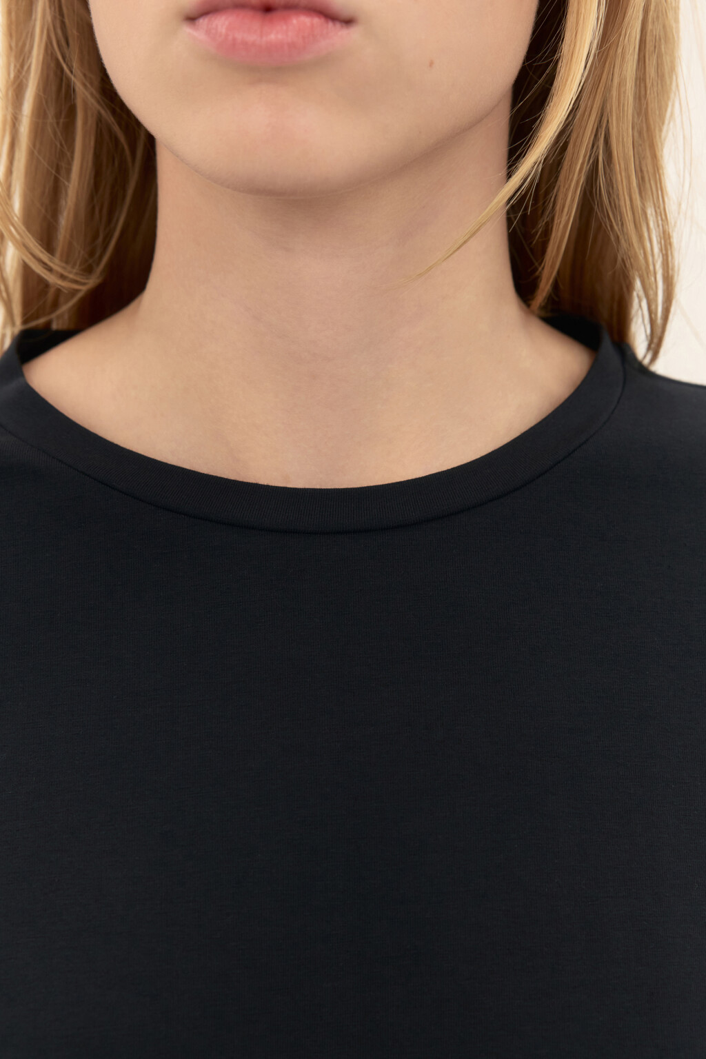 Лонгслив из хлопкового трикотажа - цвет черный - 6