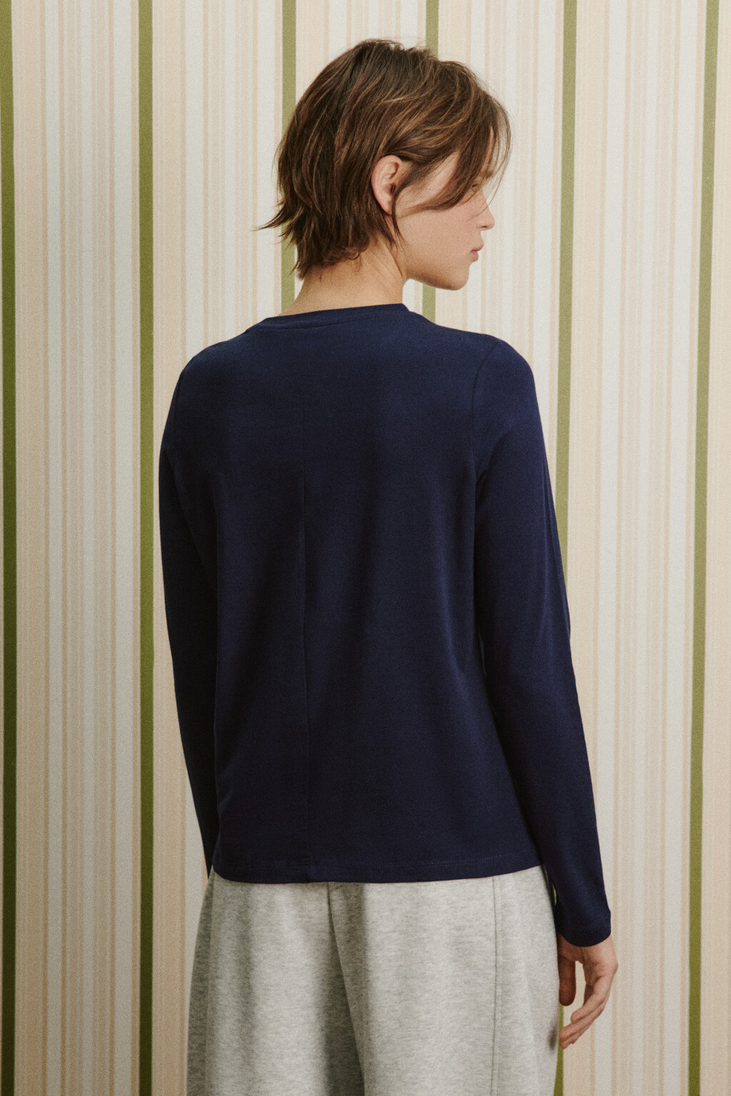 Лонгслив базовый из хлопкового трикотажа - цвет синий - 5