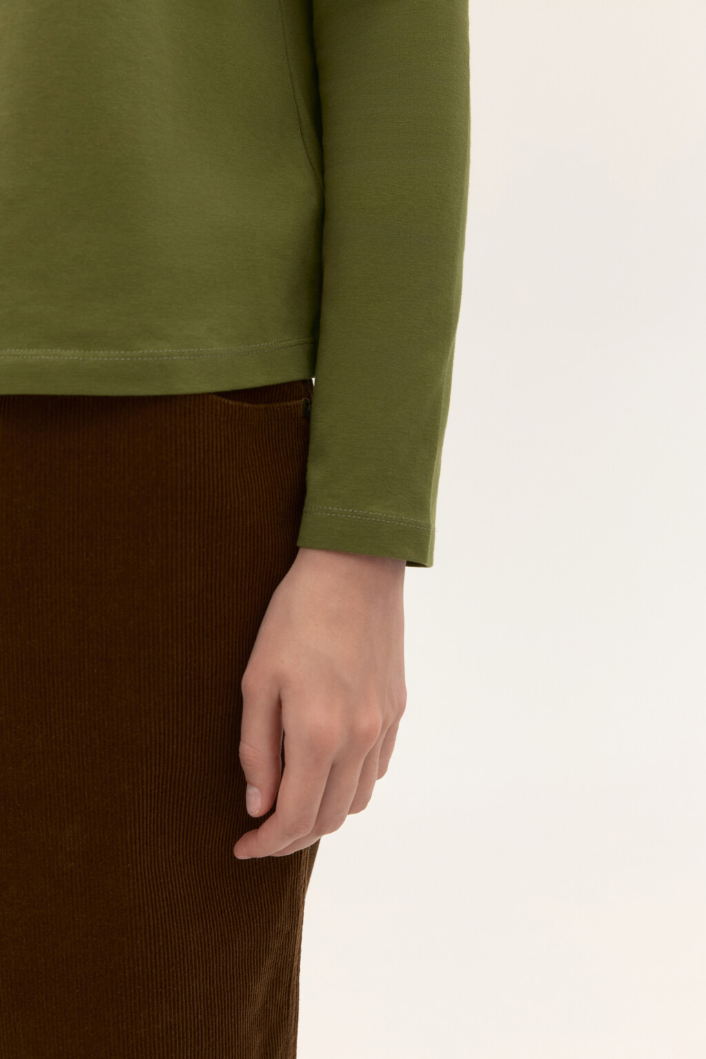 Лонгслив из хлопкового трикотажа - цвет зеленый - 6
