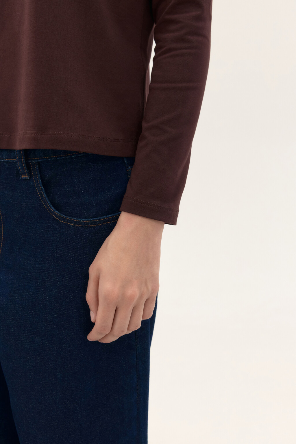 Лонгслив из хлопкового трикотажа - цвет коричневый - 6
