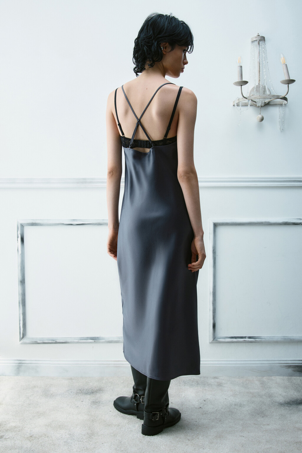 Платье-комбинация миди атласное - цвет серый - 3