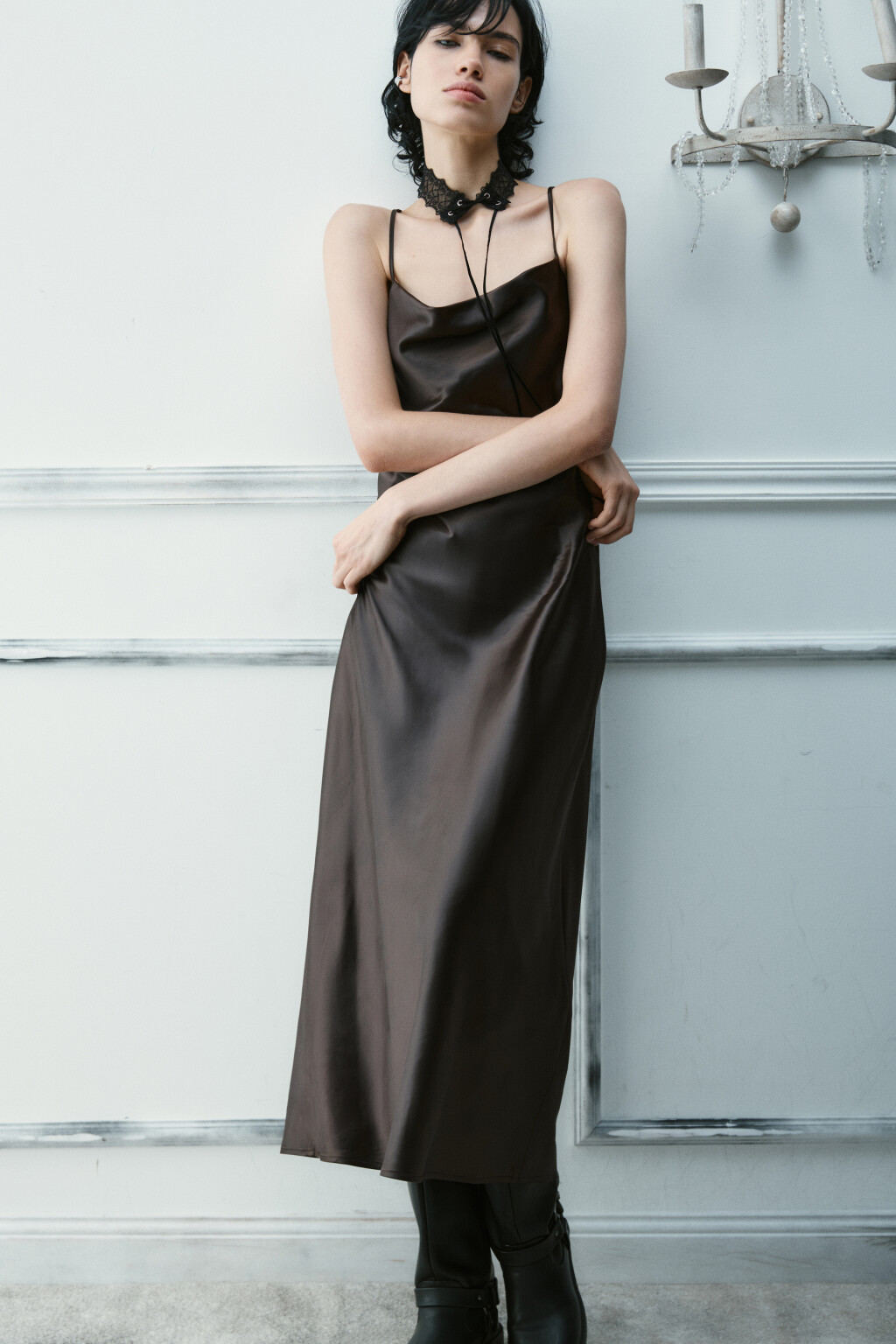 Платье-комбинация миди атласное - цвет коричневый - 2