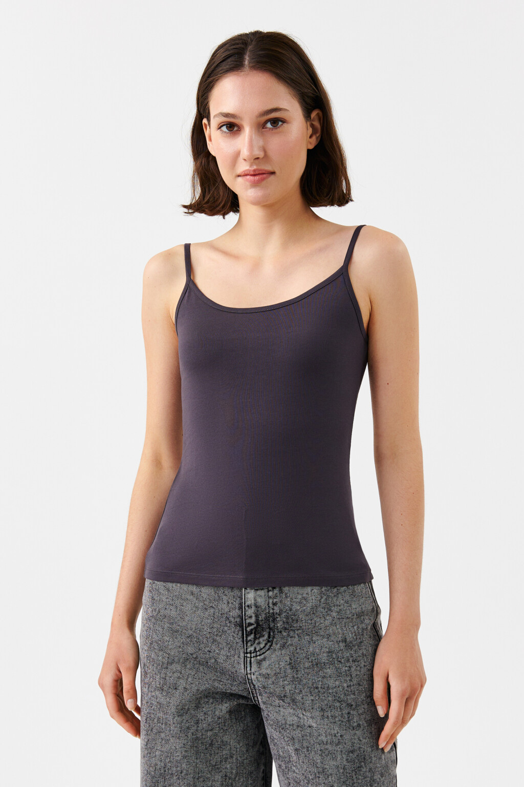 Топ-майка MEGAN базовый на тонких бретелях - цвет серый - 1