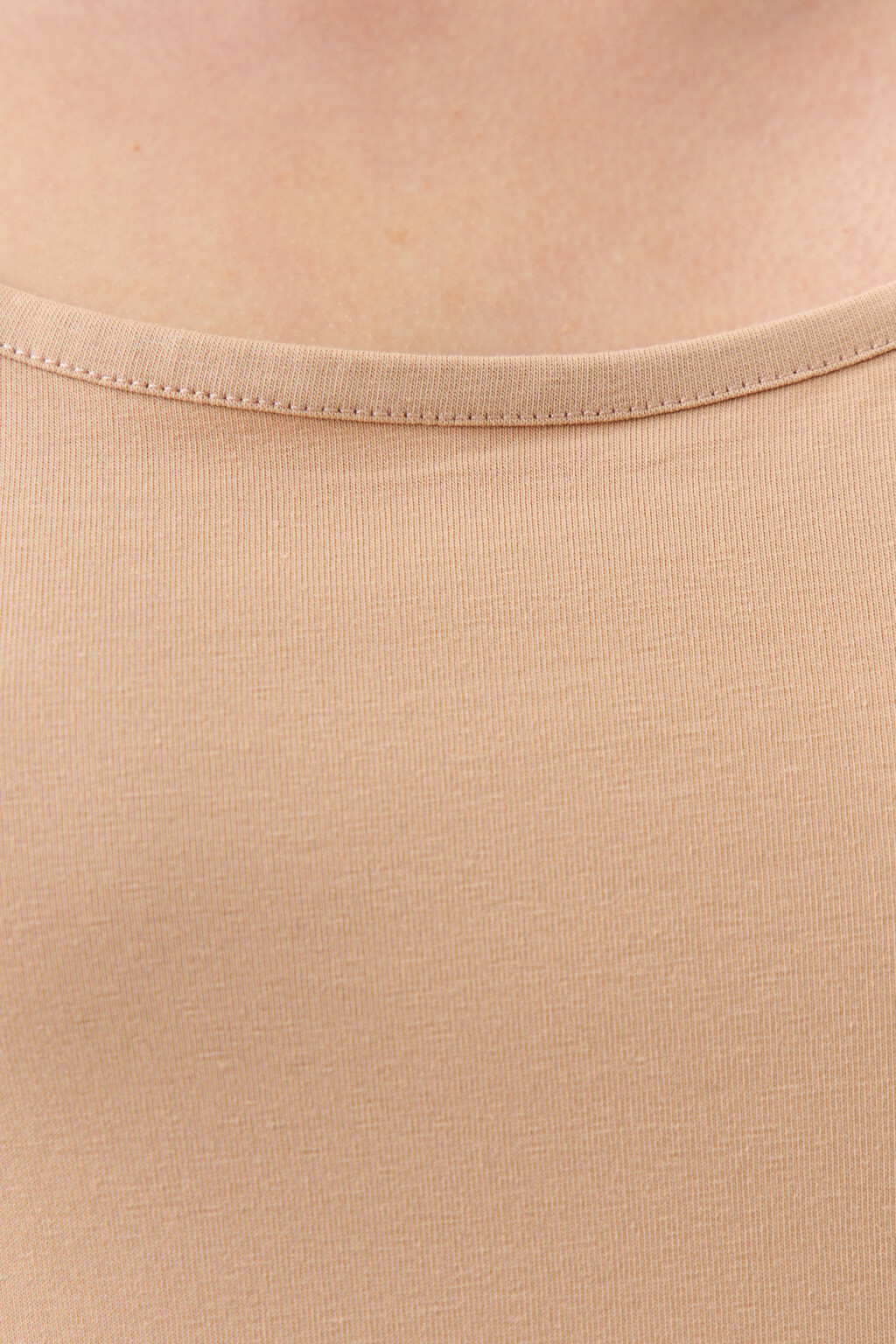 Топ-майка MEGAN базовый на тонких бретелях - цвет бежевый - 6