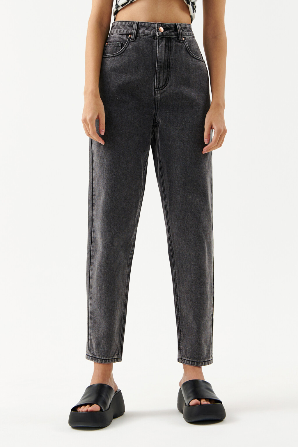 Джинсы базовые mom-fit - цвет серый - 1