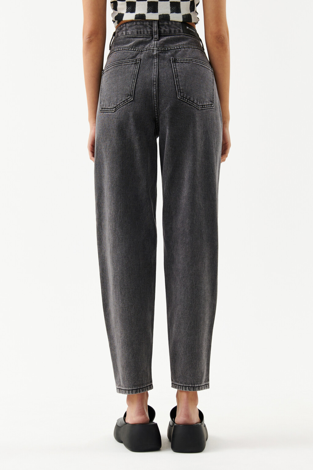 Джинсы базовые mom-fit - цвет серый - 2