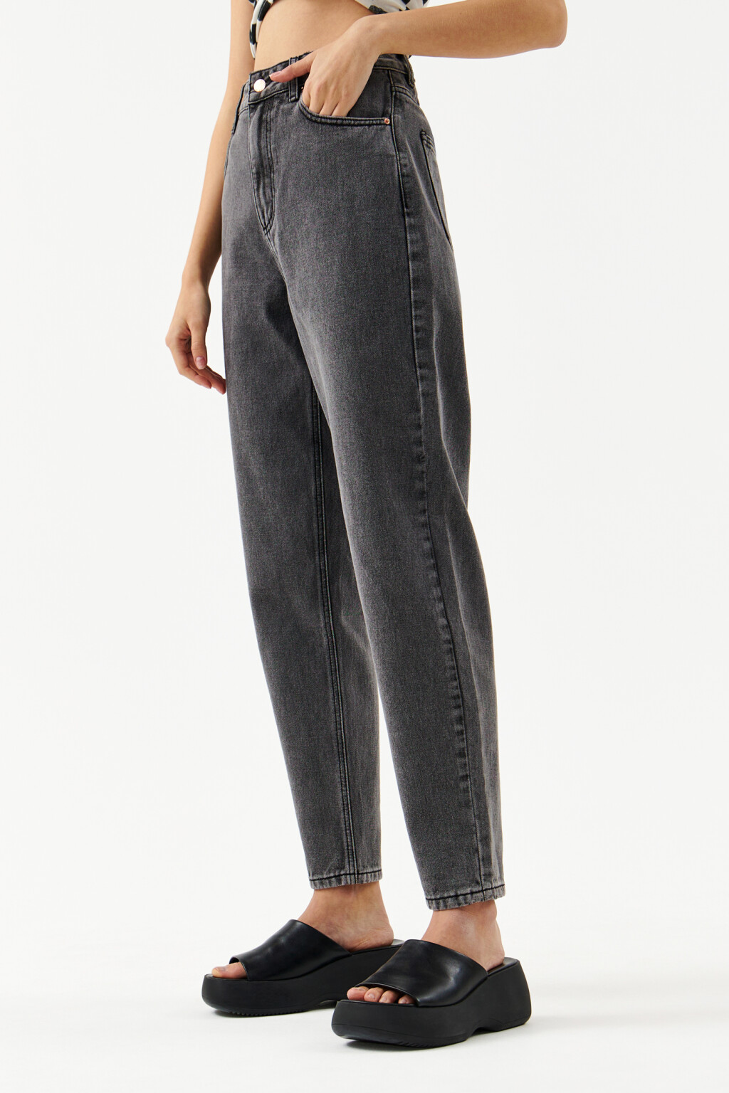 Джинсы базовые mom-fit - цвет серый - 3
