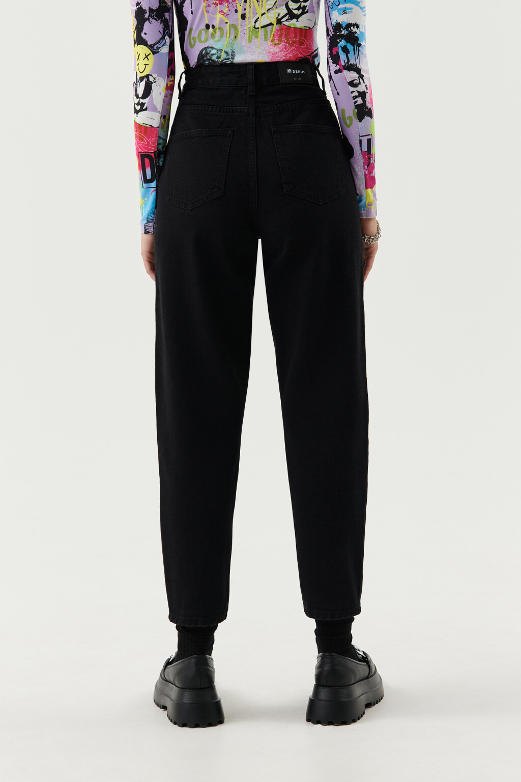 Джинсы базовые mom-fit - цвет черный - 2