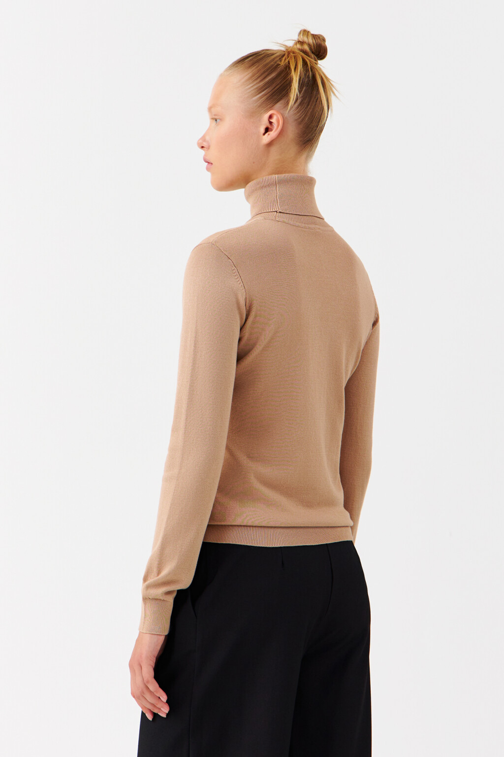 Водолазка MONIKA вискозная тонкой вязки - цвет бежевый - 3
