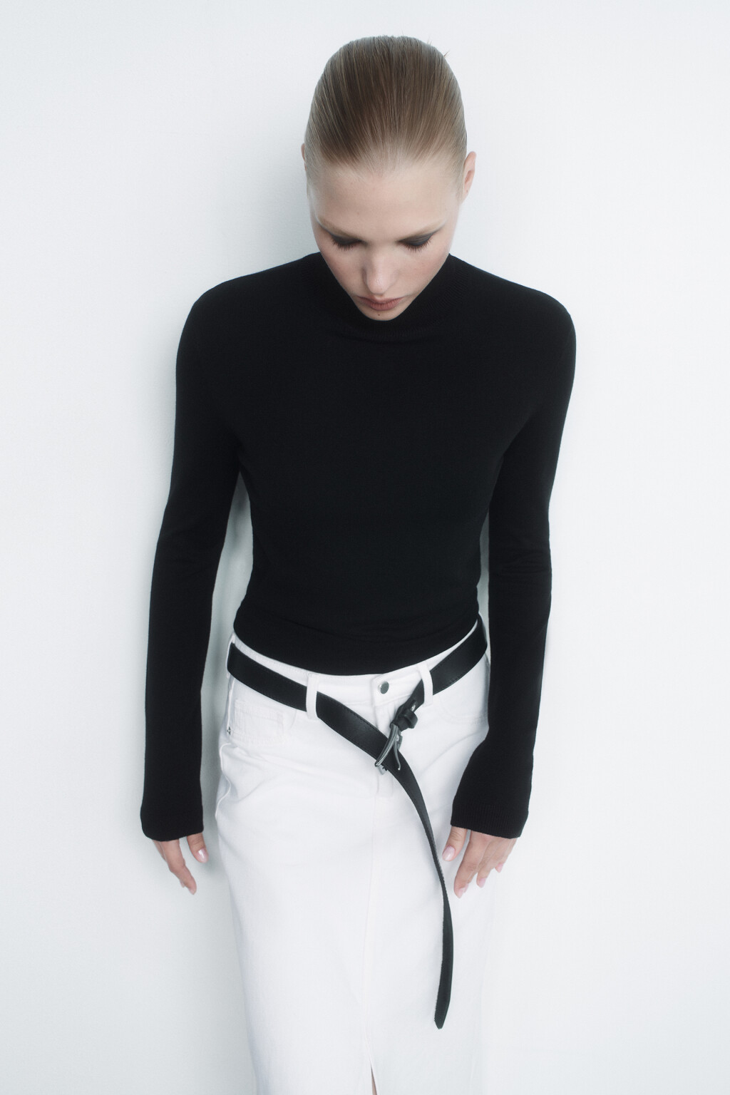 Водолазка MONIKA вискозная тонкой вязки - цвет черный - 8