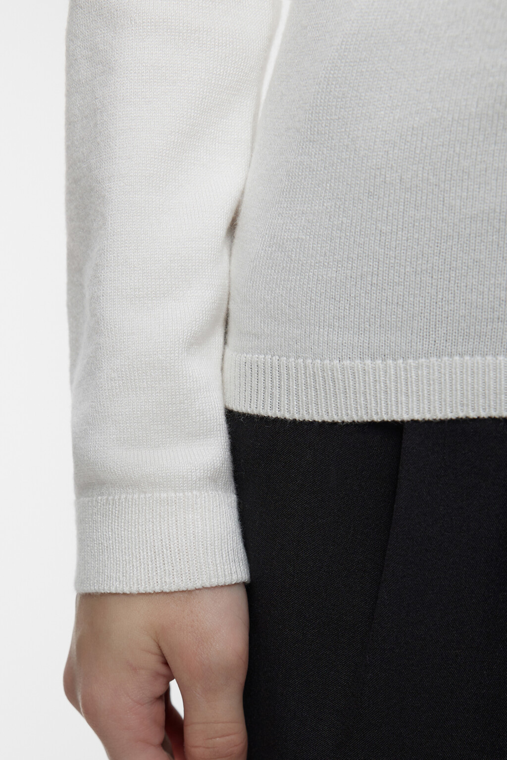 Водолазка MONIKA вискозная тонкой вязки - цвет молочный - 7