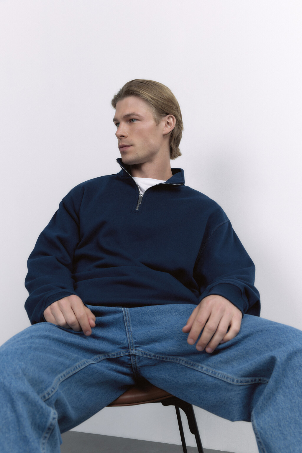 Джинсы ManBalloon широкие со сборками на поясе - цвет голубой - 10