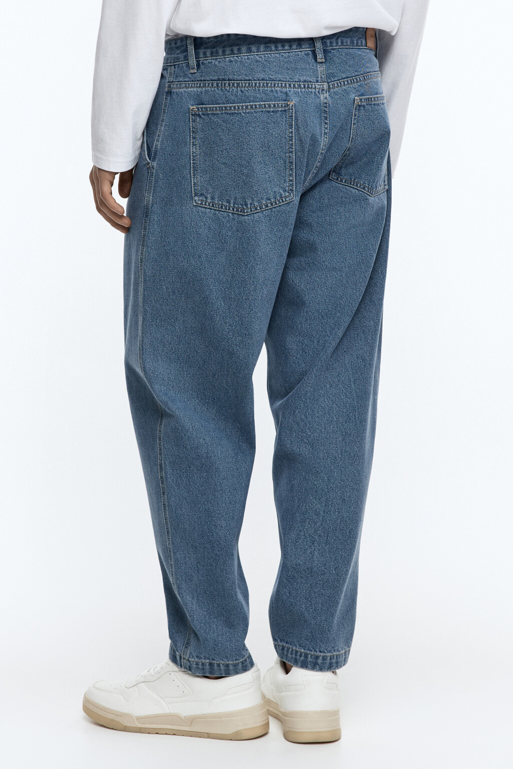 Джинсы-бананы со складками на поясе - цвет голубой - 3