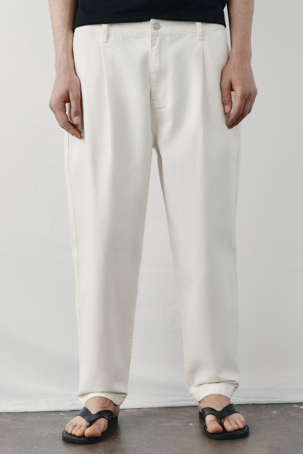 Джинсы-баллон со средней посадкой - цвет белый - 2