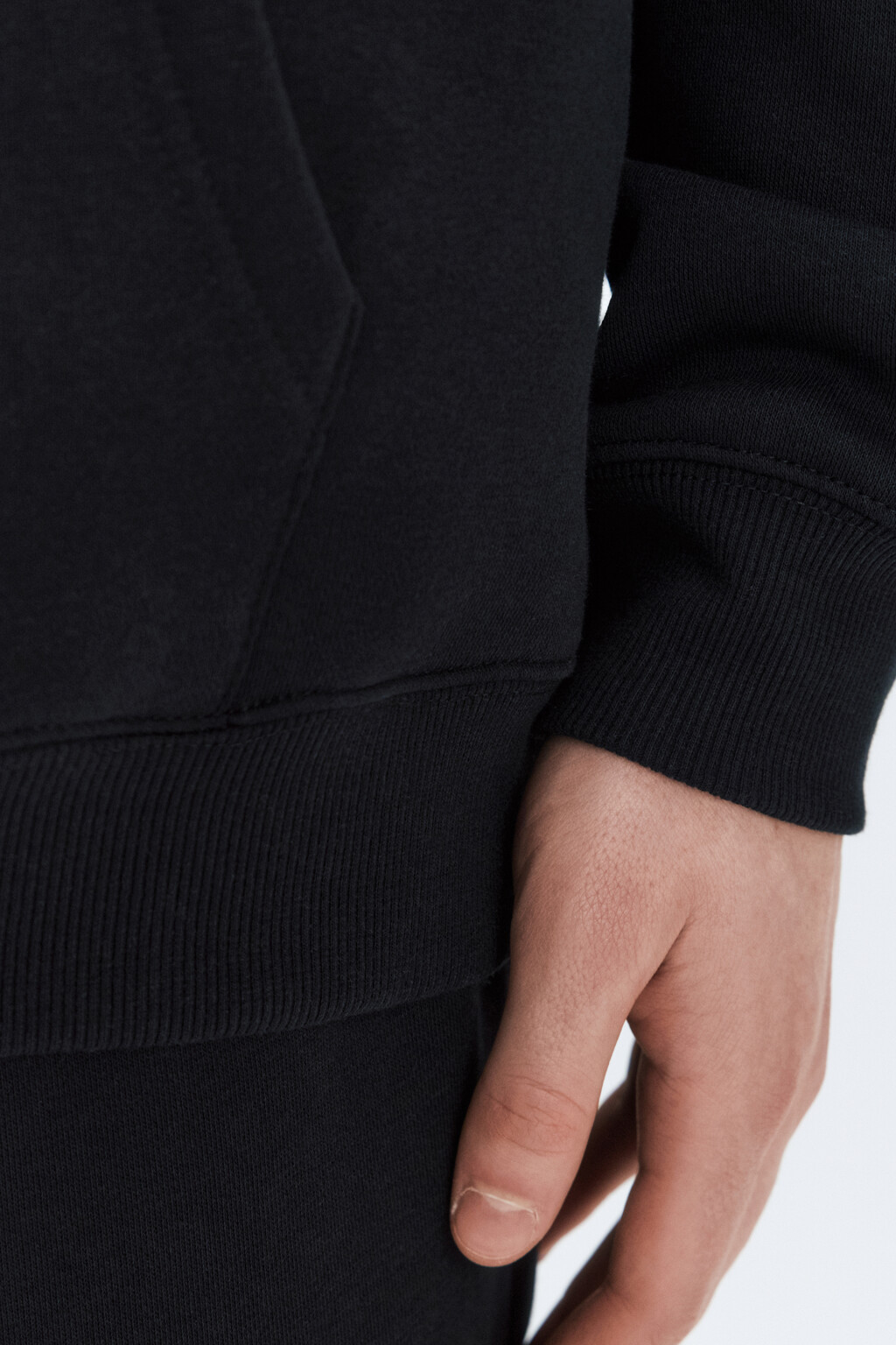 Худи базовая утепленная с капюшоном - цвет черный - 7