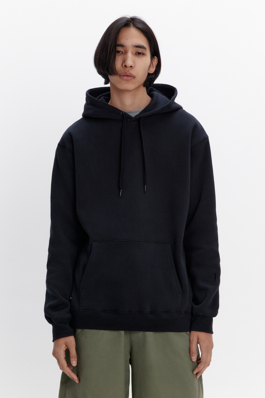 Худи базовая утепленная с капюшоном - цвет черный - 2