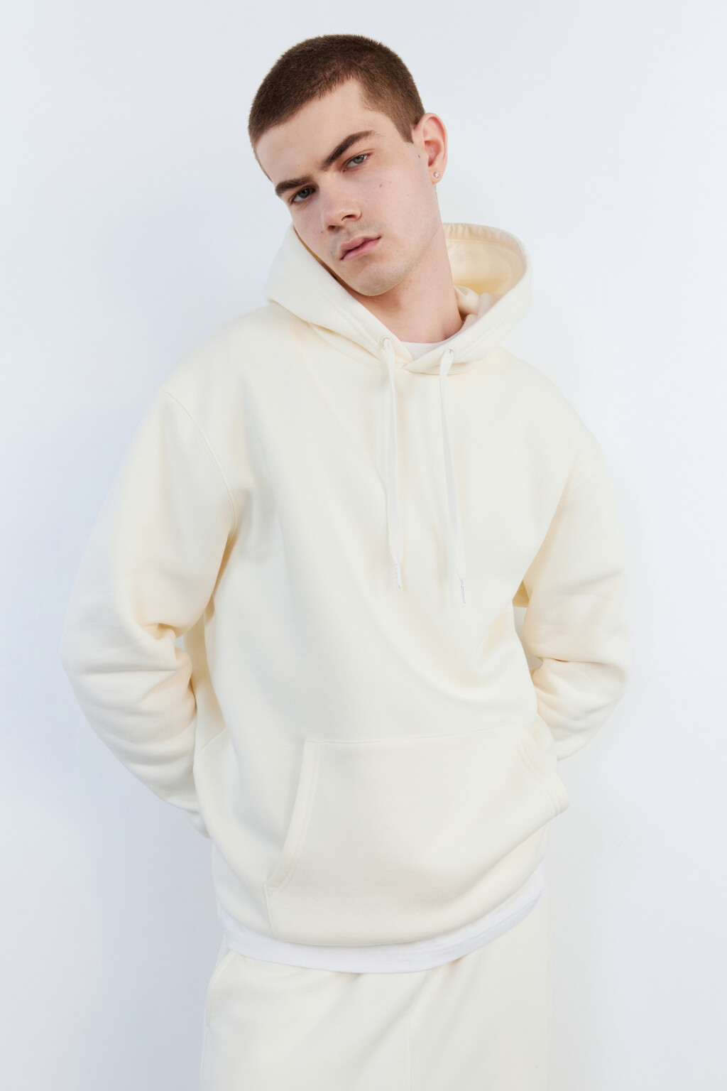 Худи базовая утепленная с капюшоном - цвет молочный - 2