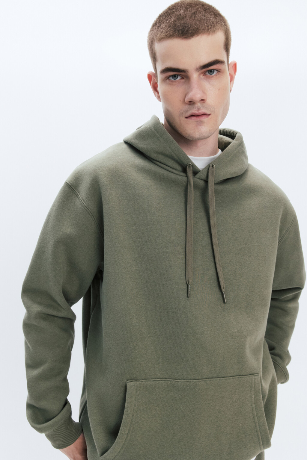 Худи базовая утепленная с капюшоном - цвет зеленый - 1