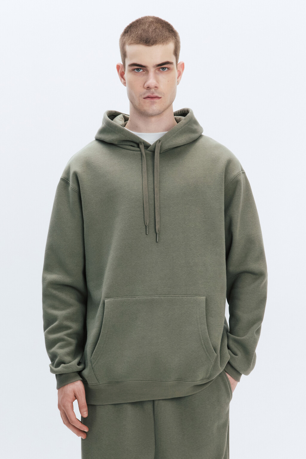 Худи базовая утепленная с капюшоном - цвет зеленый - 2