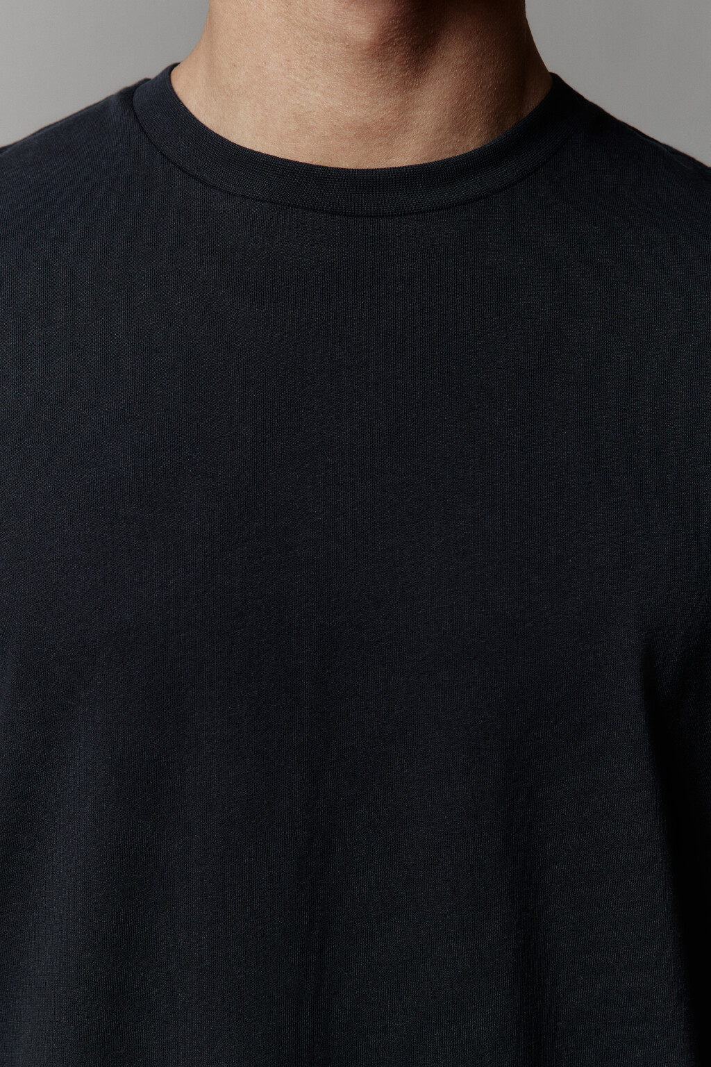 Лонгслив oversize базовый из хлопка - цвет черный - 5