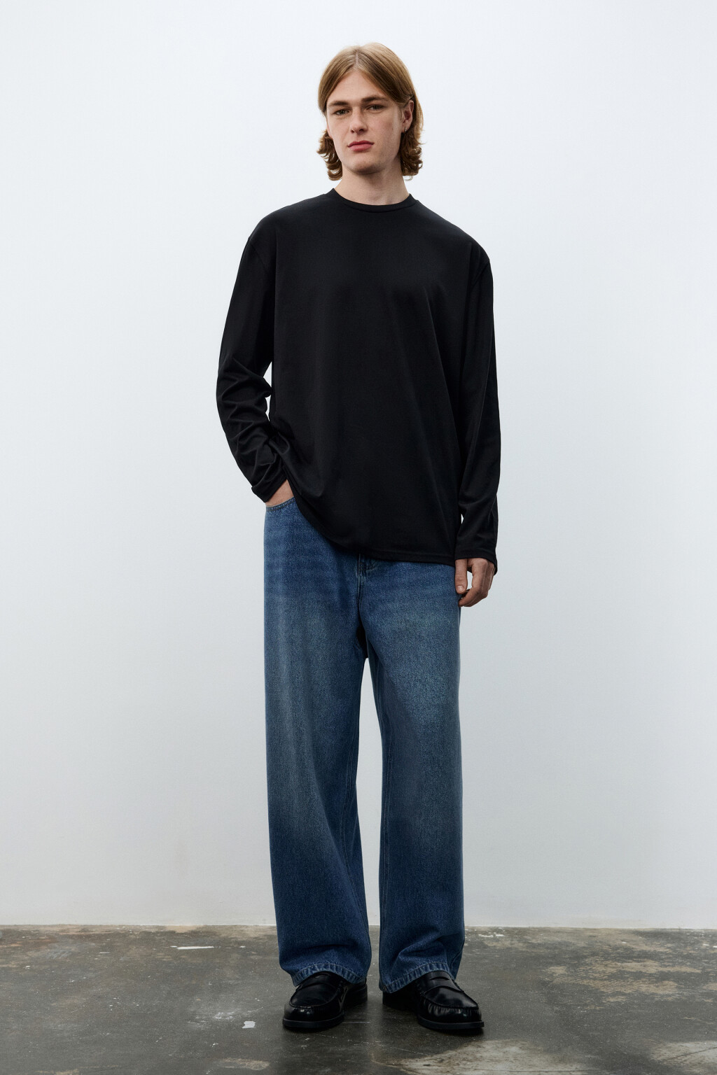 Лонгслив oversize базовый из хлопка - цвет черный - 4