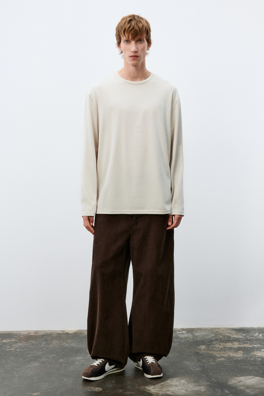 Лонгслив oversize базовый из хлопка - цвет молочный - 4