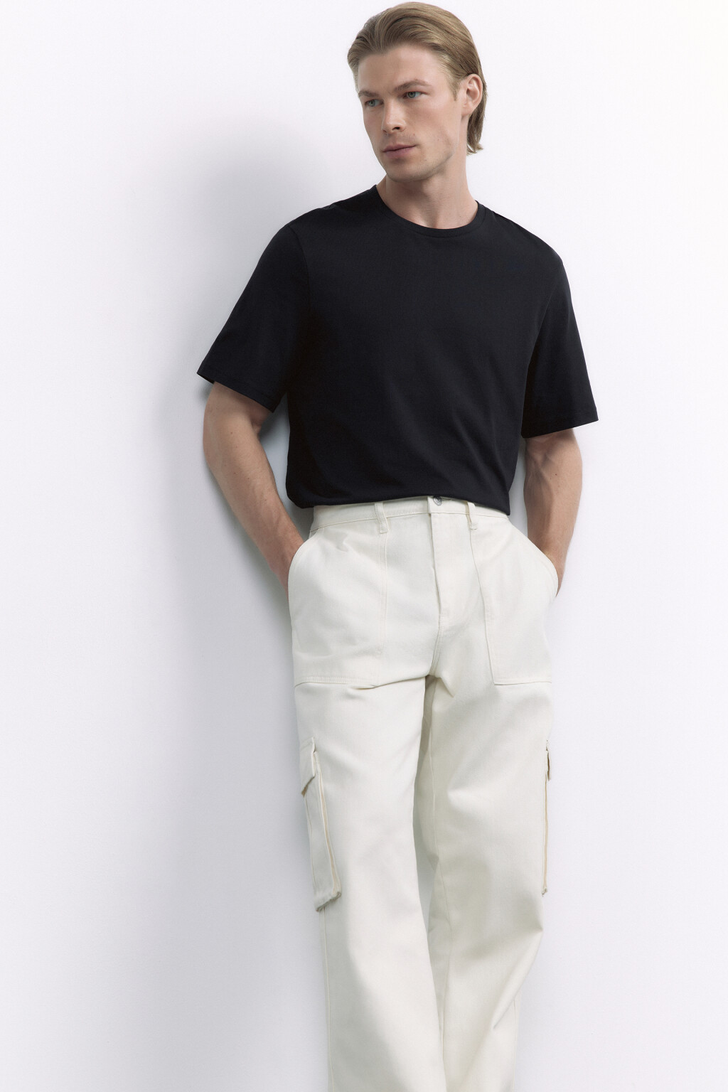 Футболка прямая хлопковая в базовых цветах - цвет черный - 7