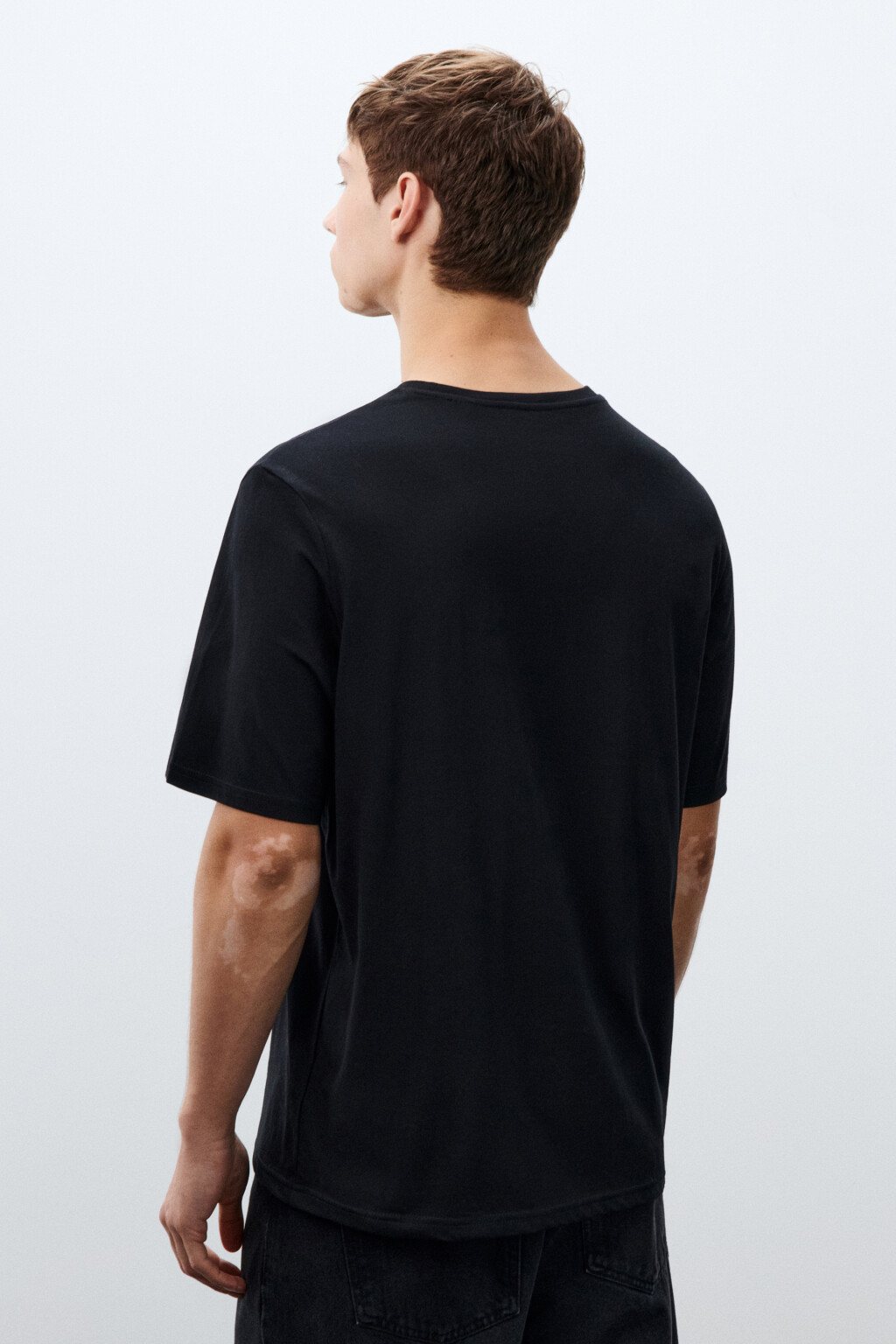 Футболка базовая из хлопка - цвет черный - 3