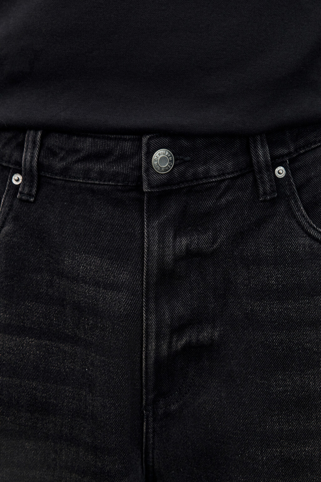 Джинсы-бананы зауженные - цвет черный - 5