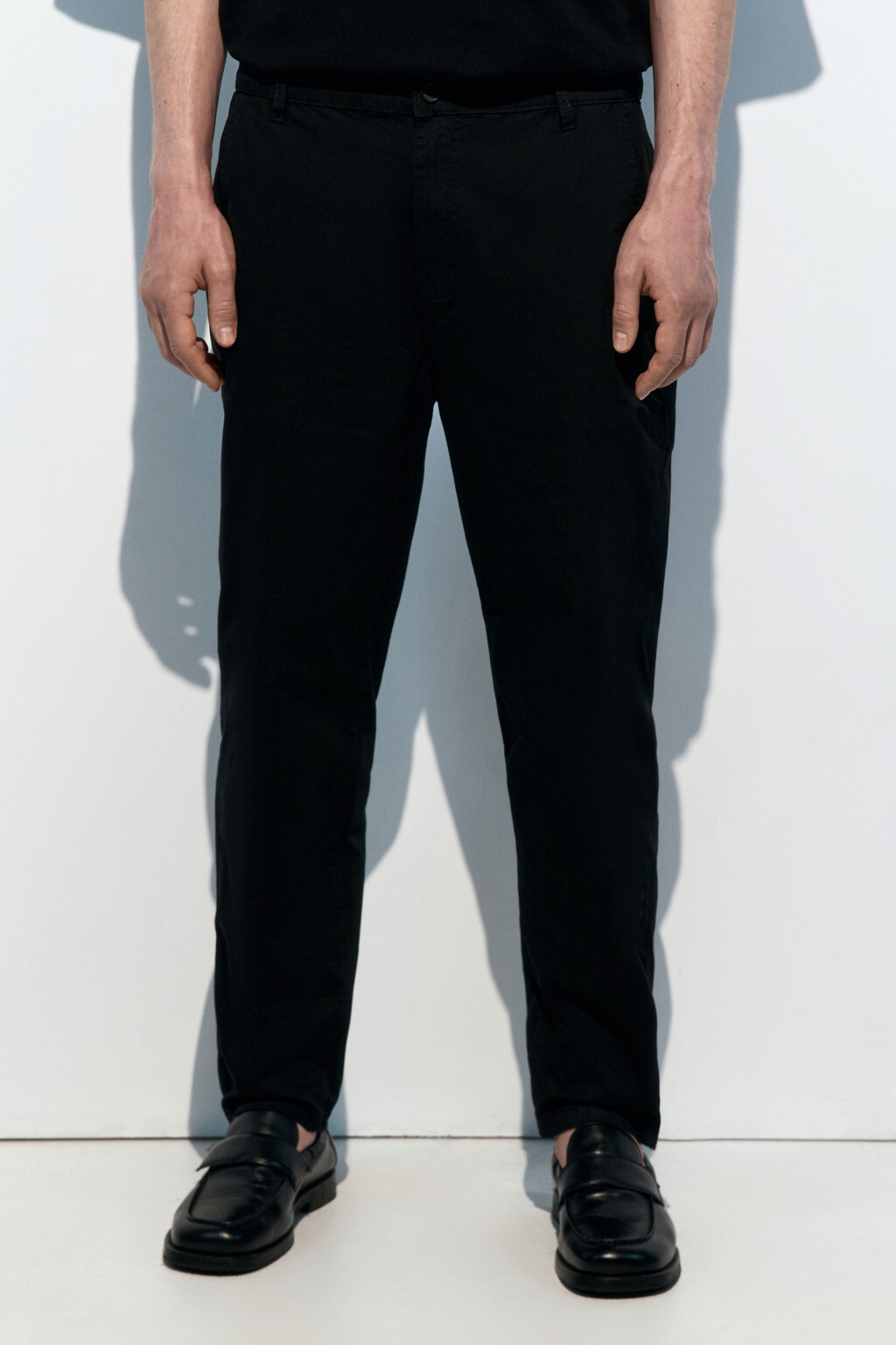 Брюки-чинос хлопковые со средней посадкой - цвет черный - 2