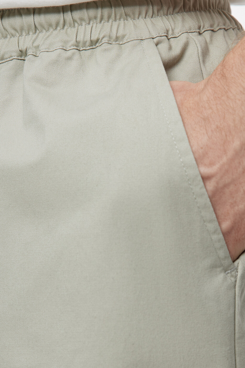 Брюки-джоггеры хлопковые базовые с поясом на завязках - цвет зеленый - 6